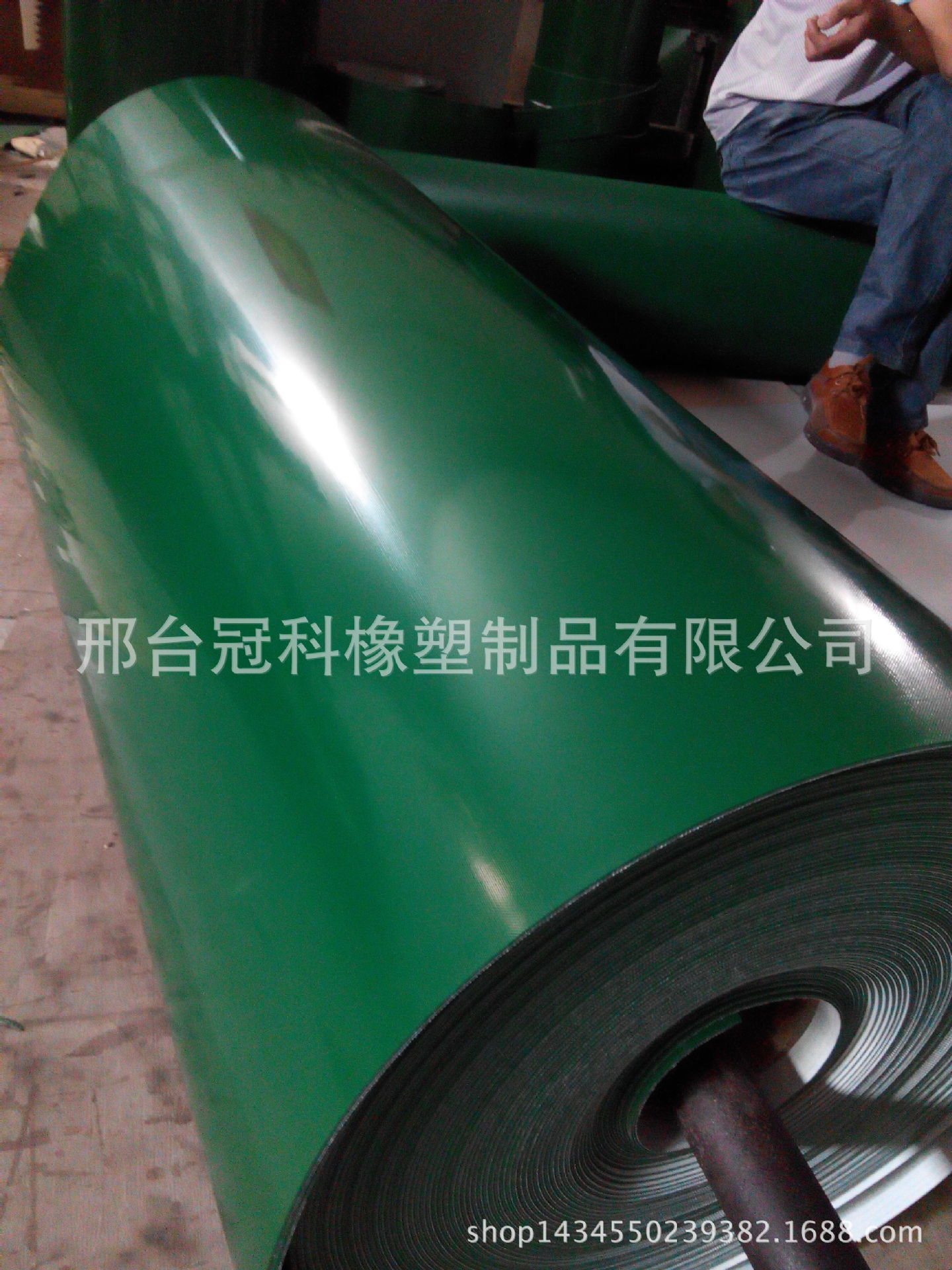 绿色平皮带草花纹输送带钻石纹输送带传动带工业输送带橡胶