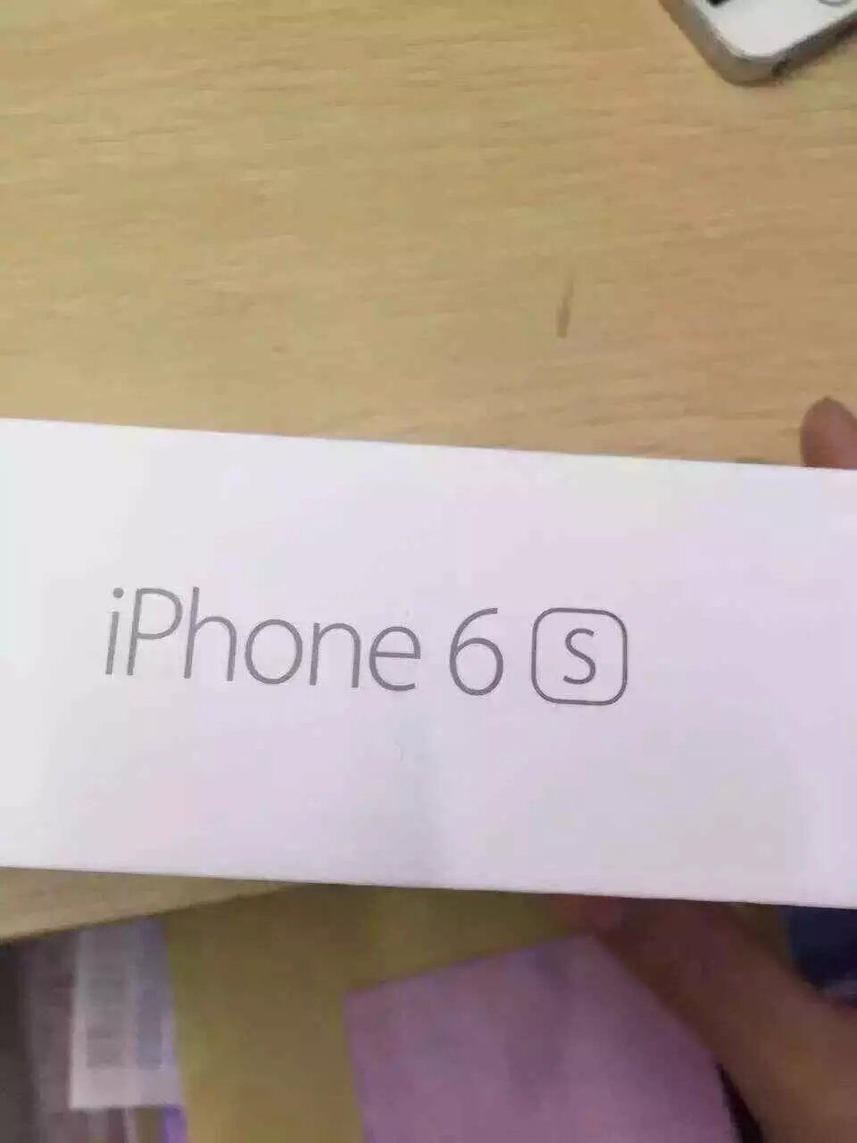 供应苹果iPhone6s手机出售QQ330224705
