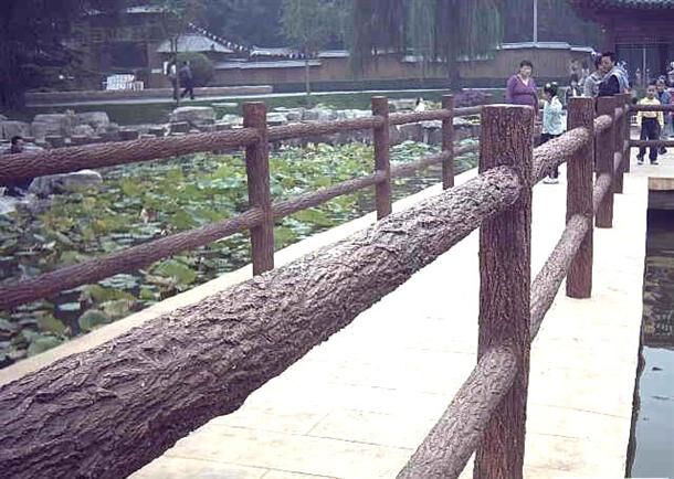 水泥仿木护栏厂家直接供应批发 河南水泥仿木栏杆