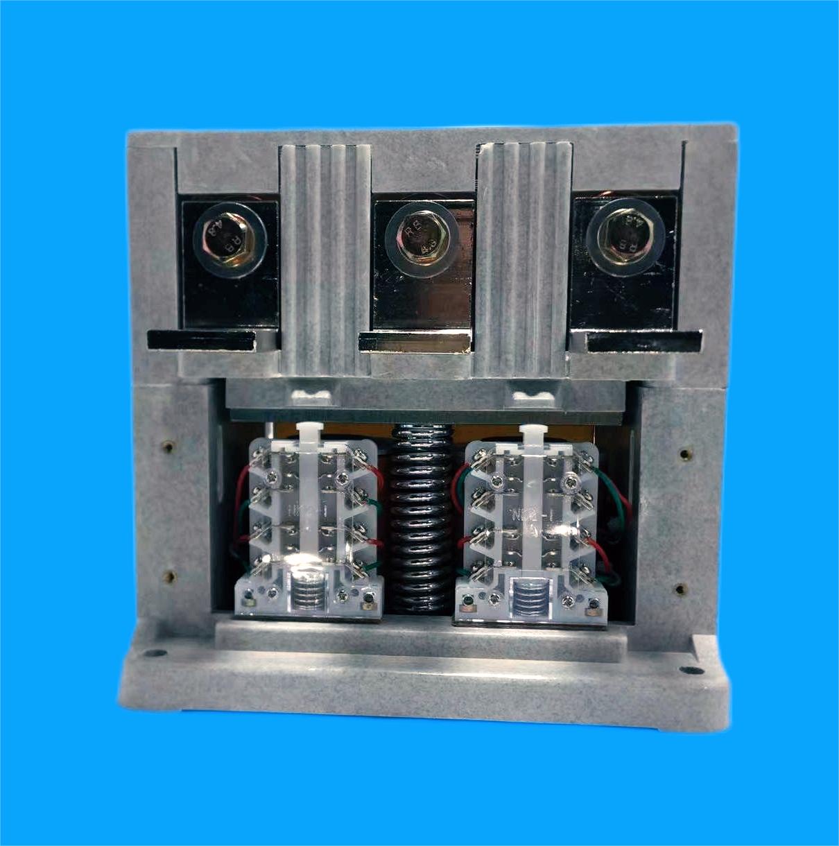 上海三际电气CKJ20-1000大电流接触器，主回路开关元件采用真空灭弧室，供远距离接通和分断电路